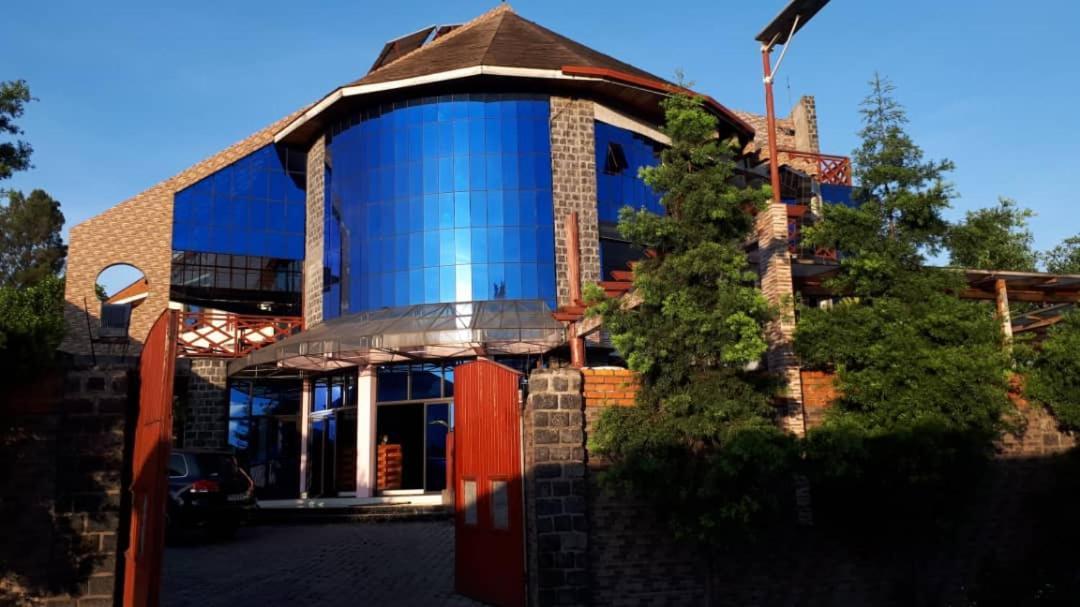 Vip Palace 2 Hotel Goma Exterior photo